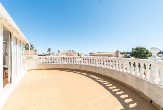 Herverkoop - Vrijstaande Villa -
Orihuela Costa - Playa Flamenca