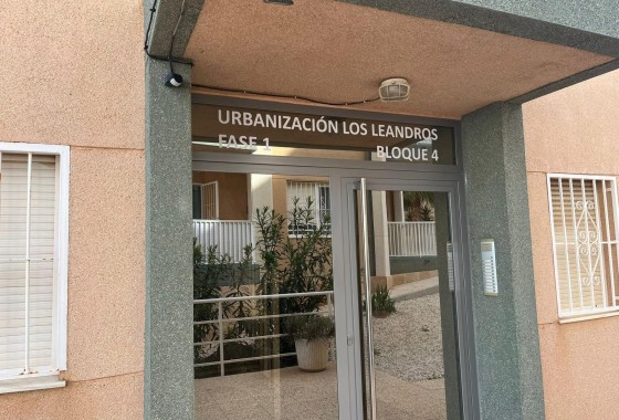 Resale - Wohnung / Appartement -
Torrevieja - Cabo Cervera