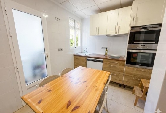 Venta - Apartamento / Piso -
Torrevieja - Centro