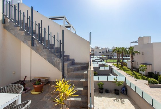 Resale - Stadthaus -
Torrevieja - Aguas Nuevas