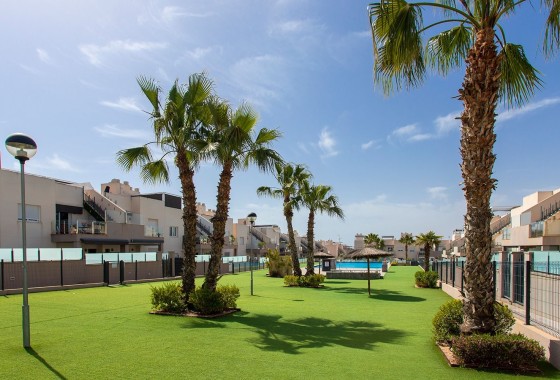 Resale - Stadthaus -
Torrevieja - Aguas Nuevas