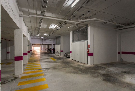 Resale - Stadthaus -
Torrevieja - Aguas Nuevas