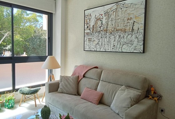 Venta - Apartamento / Piso -
Torrevieja - Estacion de autobuses