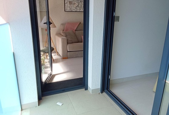 Venta - Apartamento / Piso -
Torrevieja - Estacion de autobuses