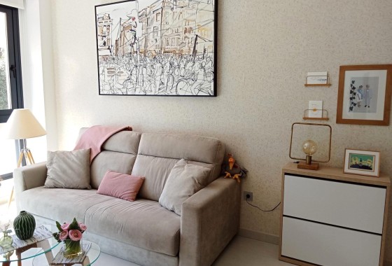 Venta - Apartamento / Piso -
Torrevieja - Estacion de autobuses