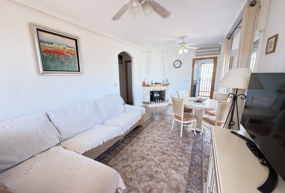 Sprzedaż - Apartament / Mieszkanie -
La Zenia