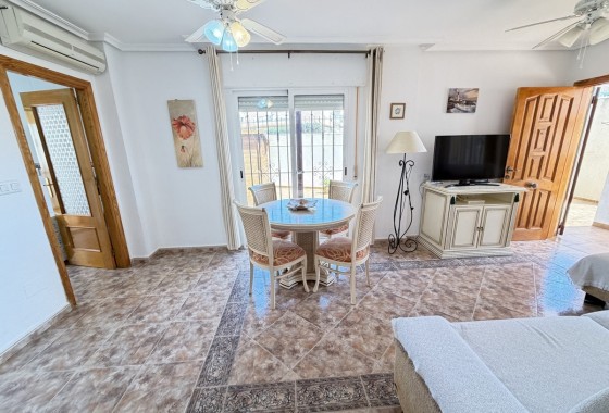 Sprzedaż - Apartament / Mieszkanie -
La Zenia