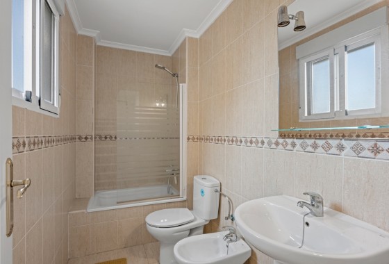 Herverkoop - Appartement / Flat -
Daya Nueva - Costa Blanca South