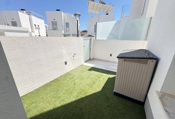 Venta - Chalet Independiente -
Lomas de Cabo Roig