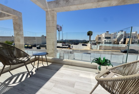 Venta - Chalet Independiente -
Lomas de Cabo Roig