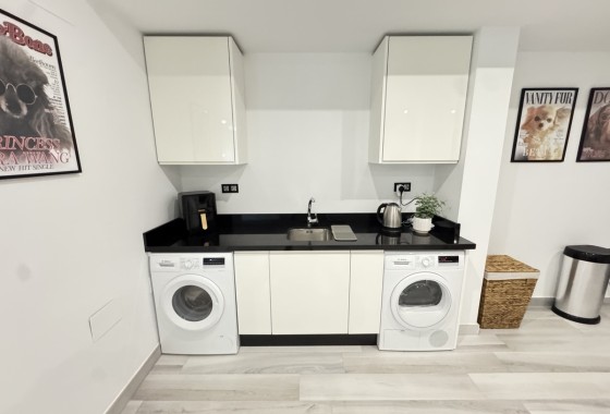 Venta - Chalet Independiente -
Lomas de Cabo Roig