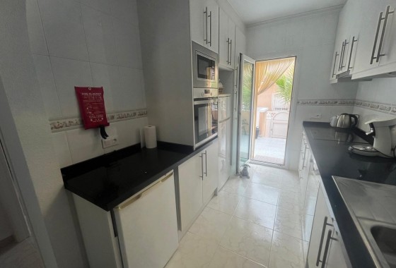 Sprzedaż - Apartament / Mieszkanie -
Dona Pepa