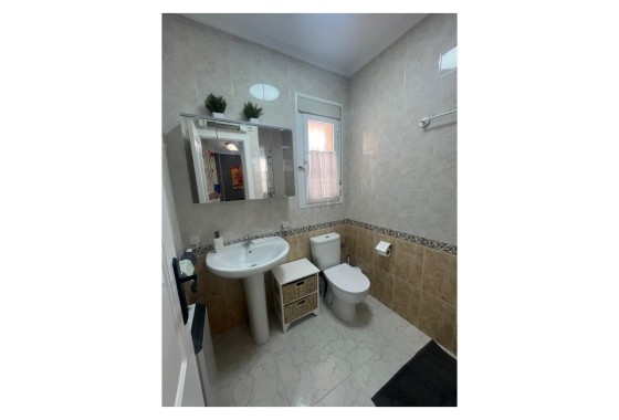 Sprzedaż - Apartament / Mieszkanie -
Dona Pepa