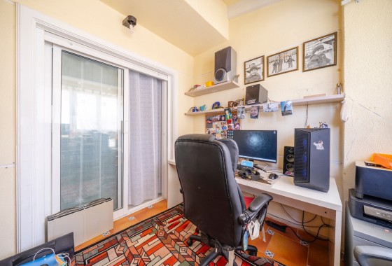 Herverkoop - Stadswoning -
Guardamar del Segura - El moncayo