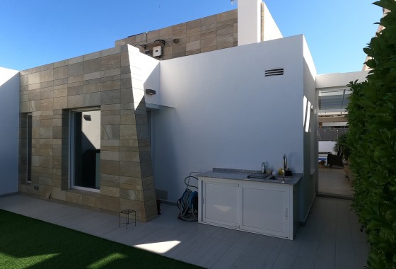 Wiederverkauf - Freistehende Villa -
Algorfa