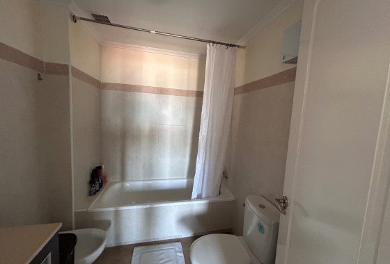 Sprzedaż - Apartament / Mieszkanie -
Jacarilla