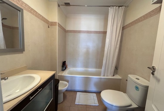 Sprzedaż - Apartament / Mieszkanie -
Jacarilla