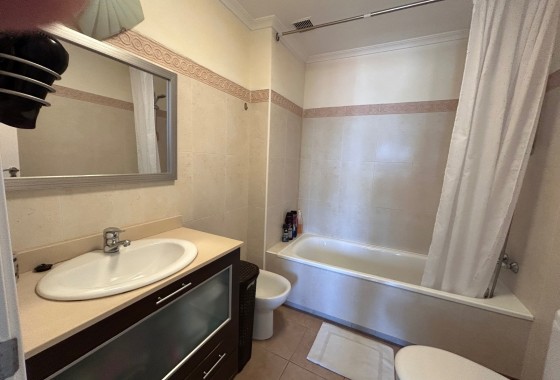 Sprzedaż - Apartament / Mieszkanie -
Jacarilla