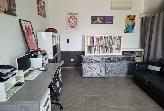 Revente - Villa Individuelle -
Catral