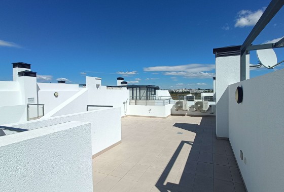 Herverkoop - Stadswoning -
Villamartín - El Manantial