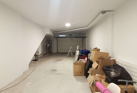 Herverkoop - Stadswoning -
Villamartín - El Manantial