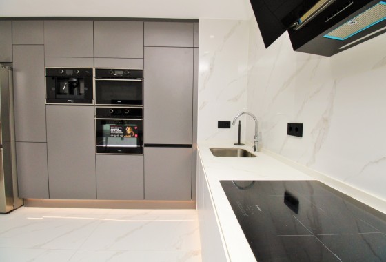 Herverkoop - Appartement / Flat -
Torrevieja