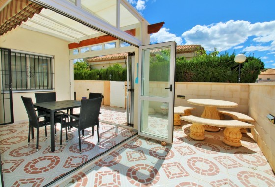 Wiederverkauf - Reihenhaus -
Playa Flamenca