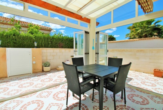 Wiederverkauf - Reihenhaus -
Playa Flamenca