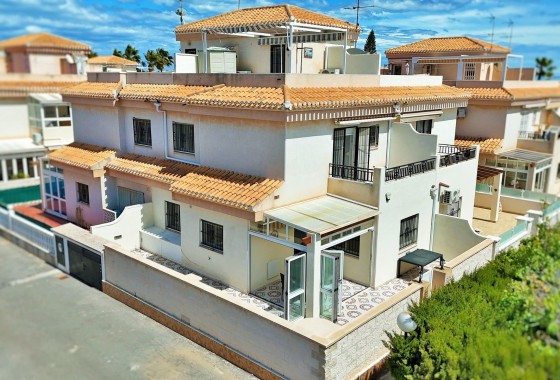 Wiederverkauf - Reihenhaus -
Playa Flamenca