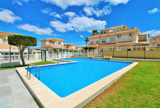 Wiederverkauf - Reihenhaus -
Playa Flamenca