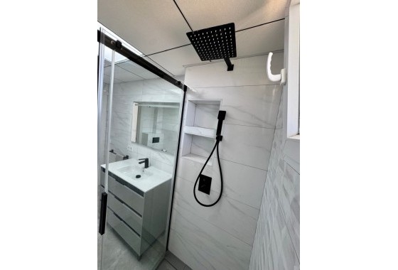 Herverkoop - Appartement / Flat -
Torrevieja - Puerto Deportivo