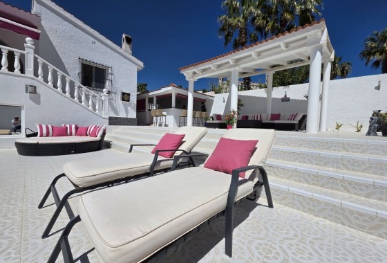 Herverkoop - Vrijstaande Villa -
Rojales - Ciudad Quesada