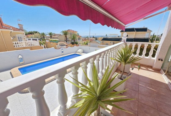 Herverkoop - Vrijstaande Villa -
Rojales - Ciudad Quesada