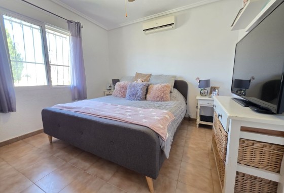 Herverkoop - Vrijstaande Villa -
Rojales - Ciudad Quesada