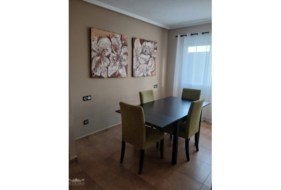 Herverkoop - Appartement / Flat -
Pinoso - Pinoso Alicante