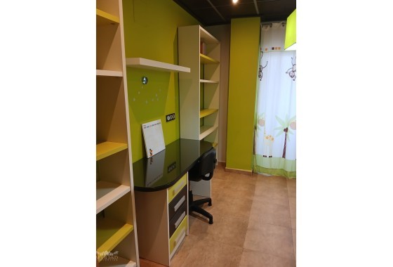 Herverkoop - Appartement / Flat -
Pinoso - Pinoso Alicante