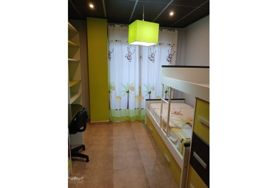 Herverkoop - Appartement / Flat -
Pinoso - Pinoso Alicante