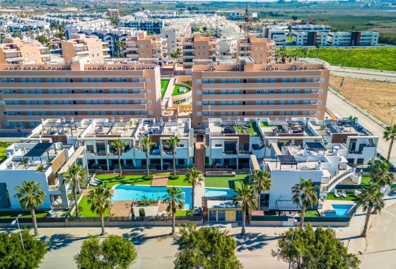 Venta - Apartamento / Piso -
Guardamar del Segura - El Raso*