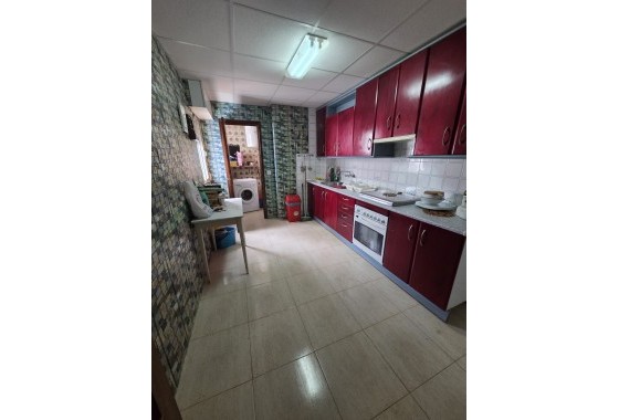 Resale - Wohnung / Appartement -
Torrevieja