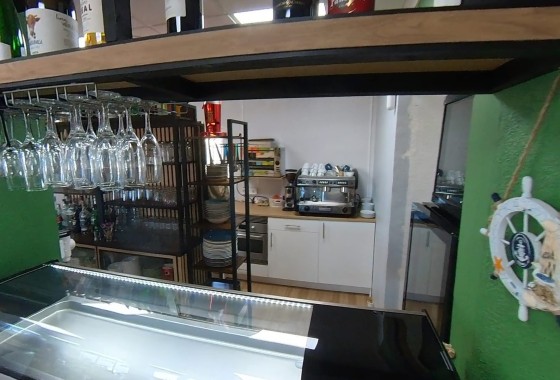 Sale - Commercial -
Torrevieja - Puerto