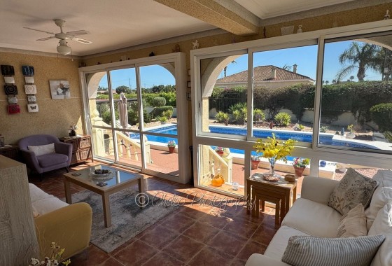 Herverkoop - Vrijstaande Villa -
Catral - CatralAlicanteValenciaSpain