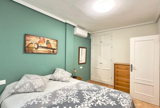 Sale - Apartment Flat -
Torrevieja - Centro