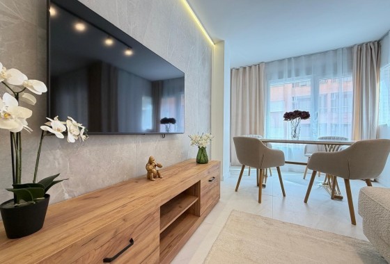 Herverkoop - Appartement / Flat -
Torrevieja - Playa del Cura