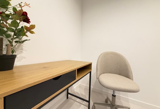 Herverkoop - Appartement / Flat -
Torrevieja - Playa del Cura