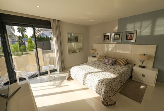 NIEUWBOUW - Vrijstaande Villa -
Torrevieja
