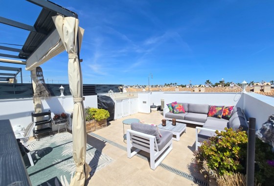 Herverkoop -  -
Ciudad Quesada * - Doña Pepa *