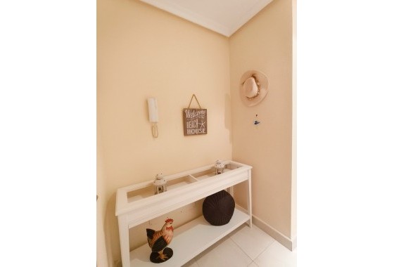 Resale - Wohnung / Appartement -
Orihuela Costa - Villamartín