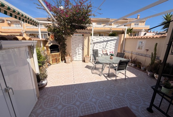 Sprzedaż - Apartament / Mieszkanie -
Dona Pepa