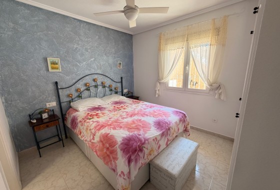 Sprzedaż - Apartament / Mieszkanie -
Dona Pepa