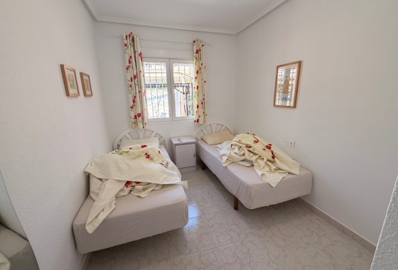 Sprzedaż - Apartament / Mieszkanie -
Dona Pepa